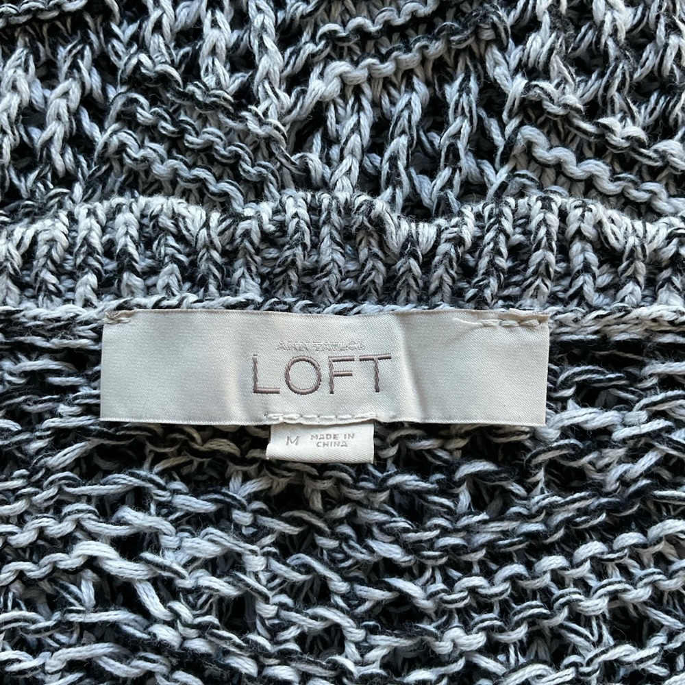 LOFT Sweater - Picture 3 of 4